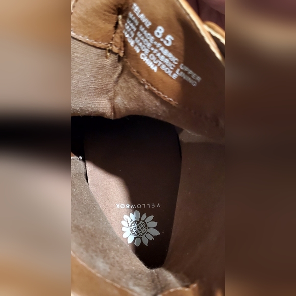 NIB Never Worn Size 8.5 Yellowbox Televiz Boots - Picture 7 of 9